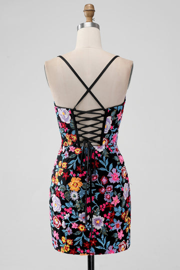 Vestido corto de regreso a casa con cuello en V con cuello en V negro